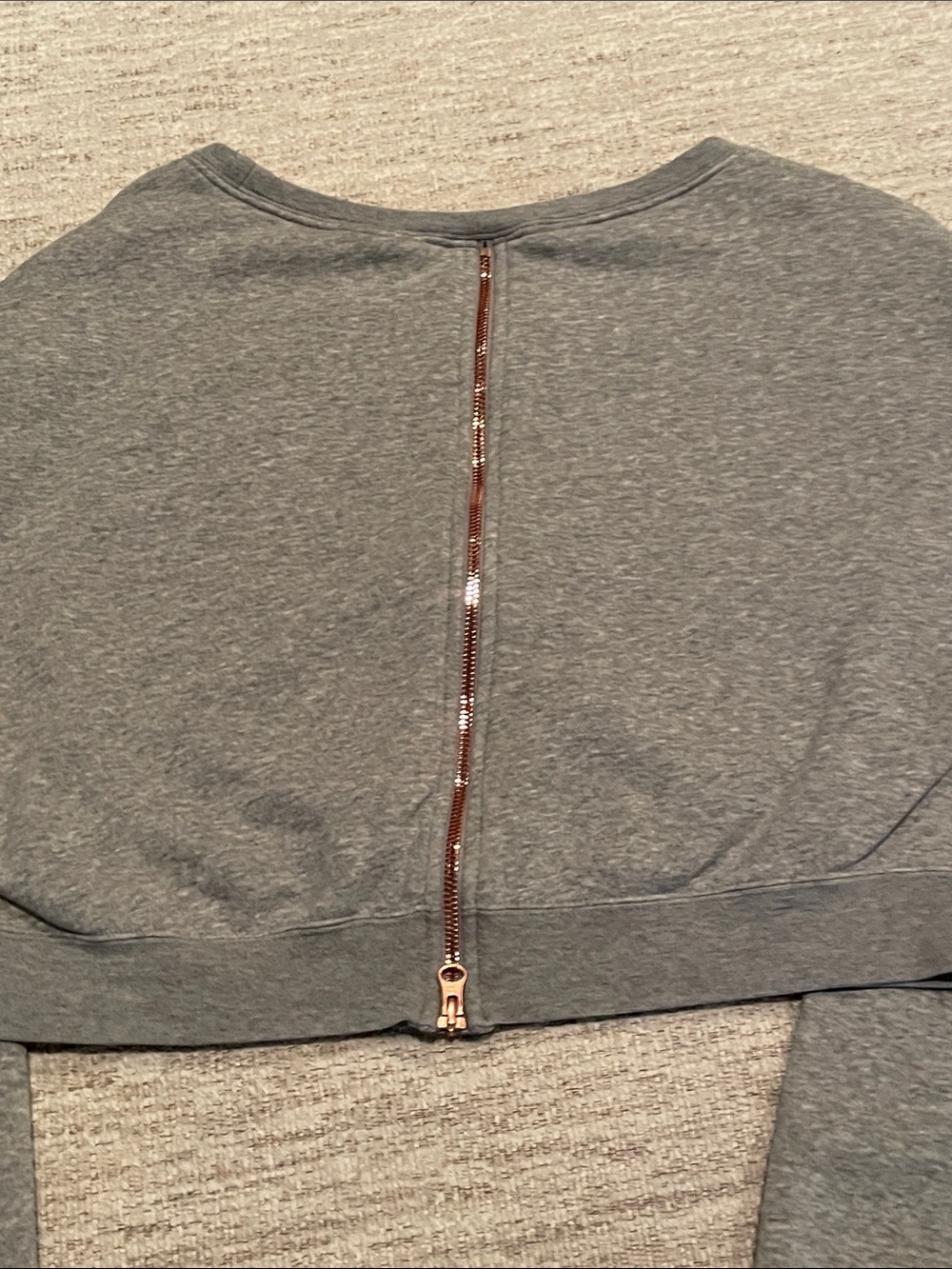 Nike Women's Gray Cropped Sweatshirt with Gold Logo - Picture 4 of 15